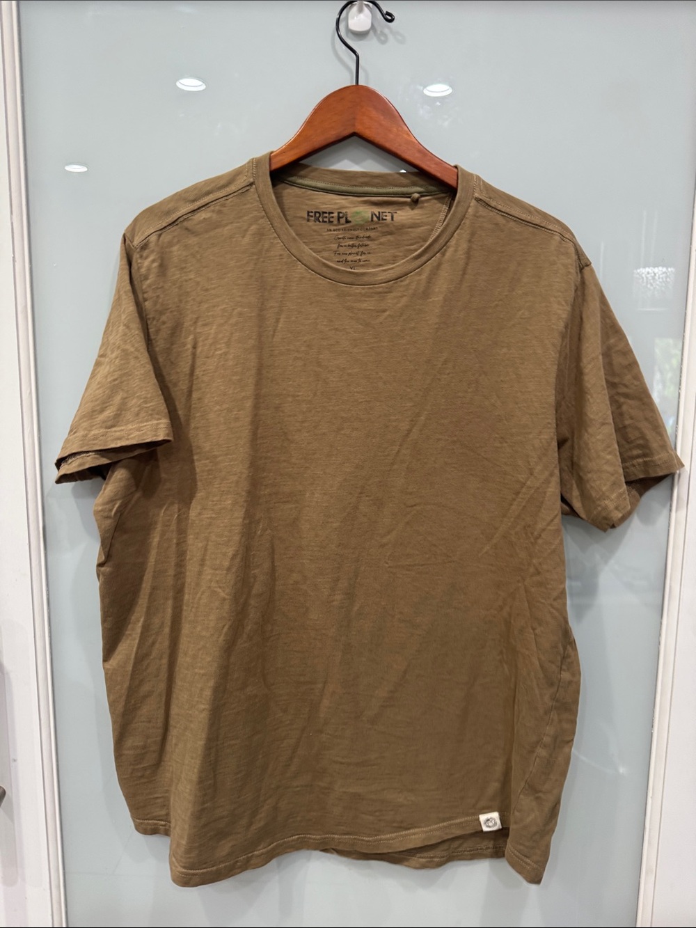 Free Planet Men's Basic Brown Tan Tee T-Shirt Short Sleeve Sz XL 100% Cotton